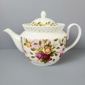 Royal Albert Old Country Roses Pierced Porcelain Teapot